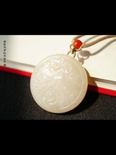 和田玉-藕粉"凤穿牡丹"圆牌挂件/项链❗️